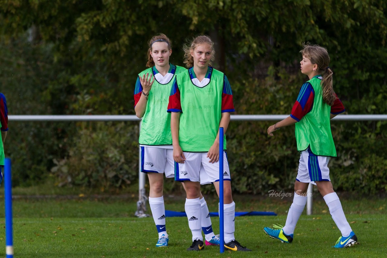 Bild 76 - B-Juniorinnen SV Henstedt Ulzburg - Frauen Bramfelder SV 3 : Ergebnis: 9:0